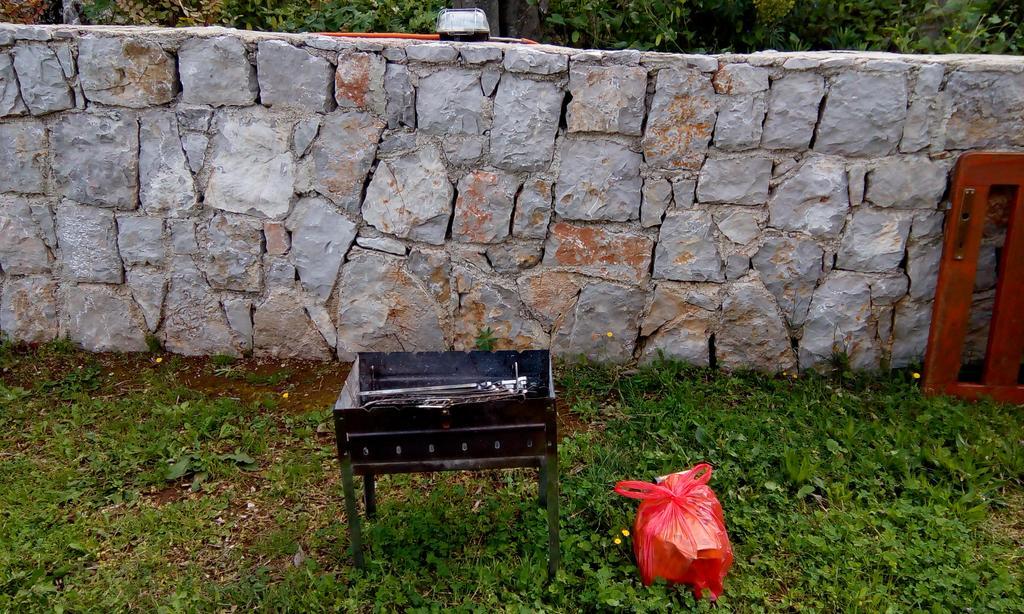 Holiday Home Skadar Lake Arbnes Eksteriør bilde